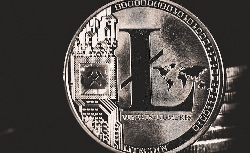 Вывод средств с CoinEx на карту Банка Финансовый Стандарт с минимальными комиссиями