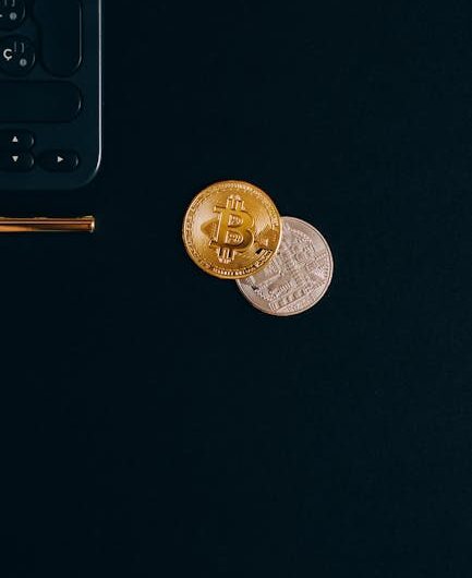 Использование индикатора RRMSMA в спотовой торговле на CoinEx